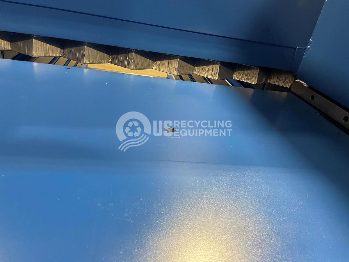 Refurbished 2012 Balemaster EO-1700 Wide Mouth, Auto Tie, Horizontal