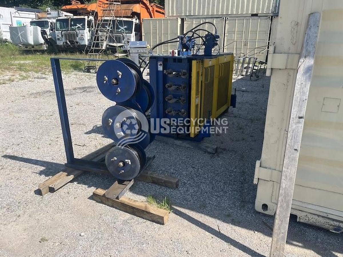 Used 2004 American Baler DC 5043-830R Horizontal Auto Tie