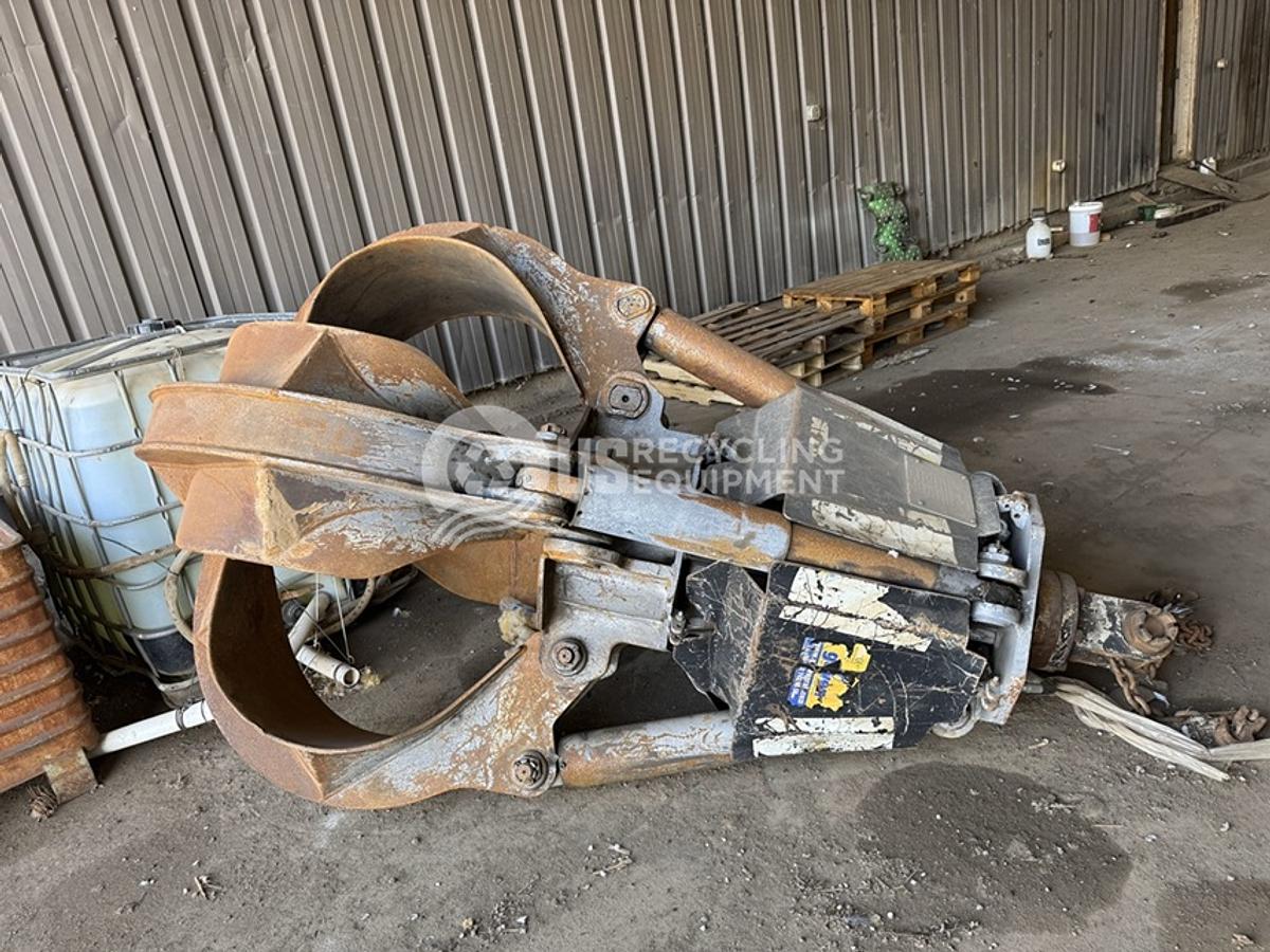 Used 2013 Guven 4 Tine Orange Peel Grapple