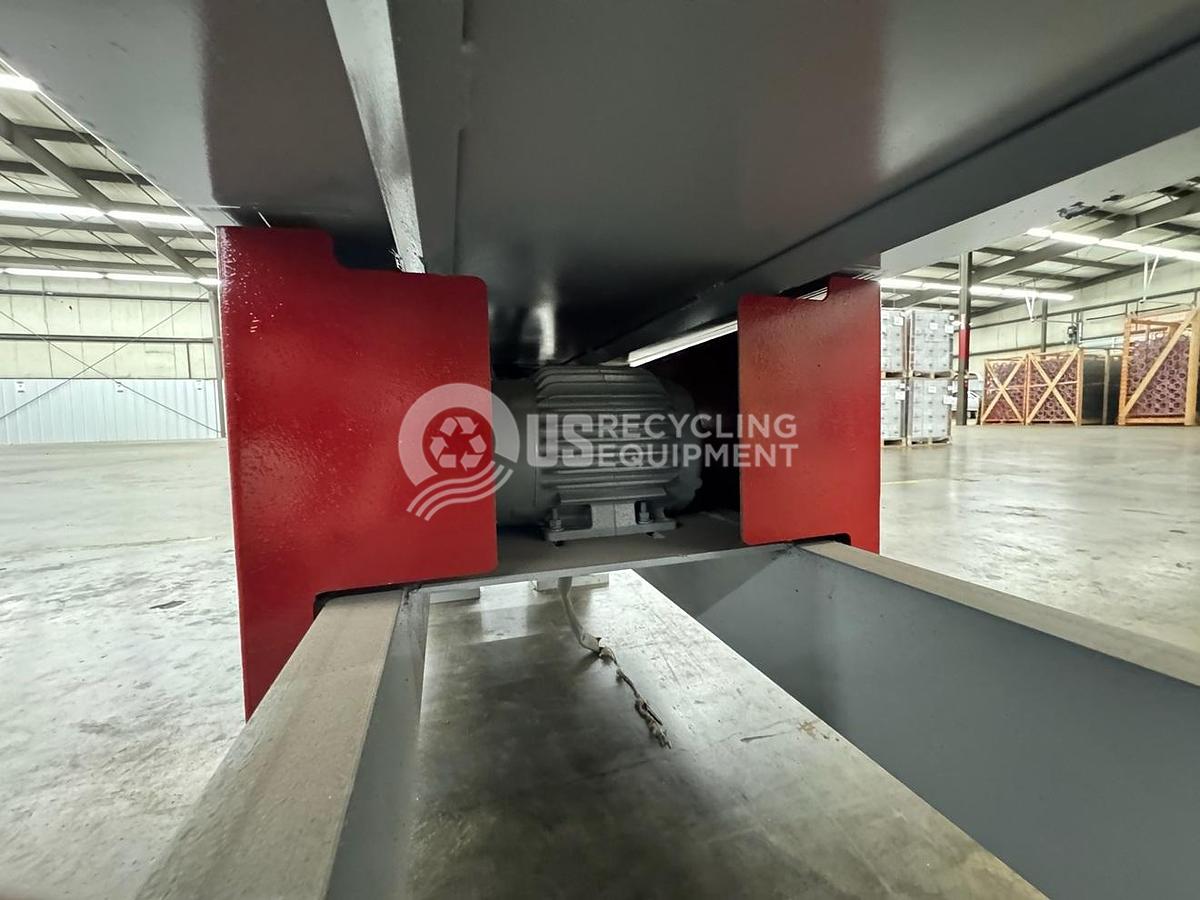 Used Unknown Manufacturer: Used Two (2) Vibratory Conveyors