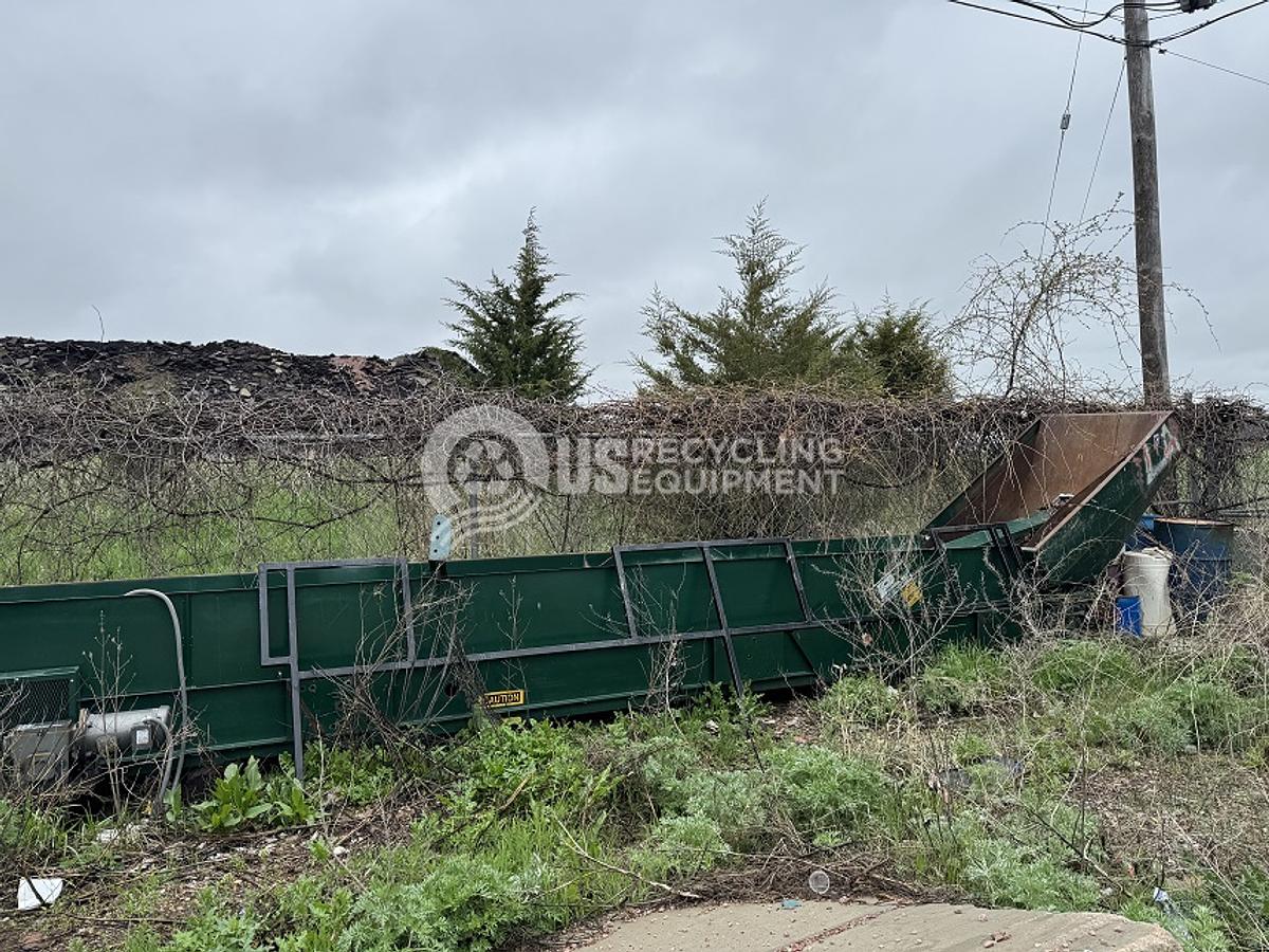 Used Unknown Manufacturer: Used 25' Infeed Conveyor