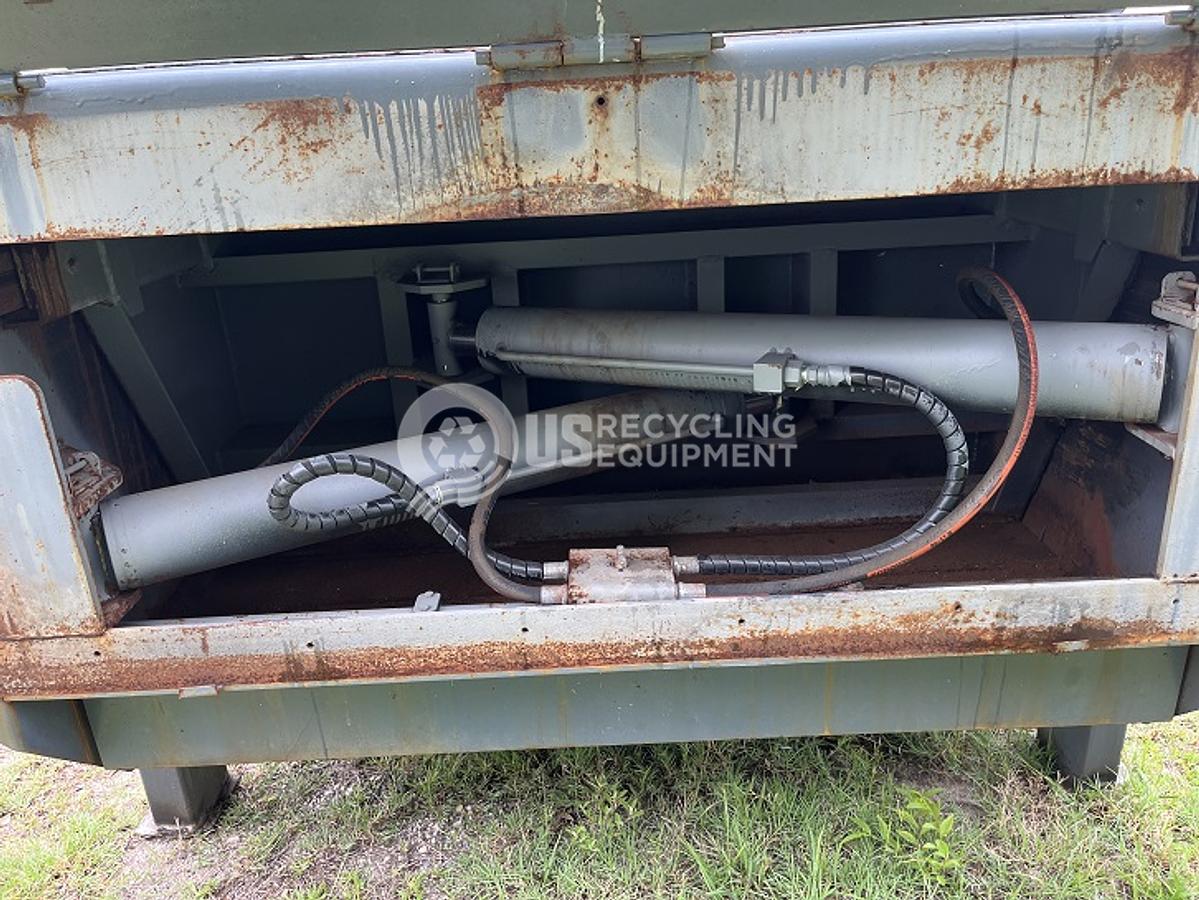 Used Wastequip WQ-40 2 Yard Stationary