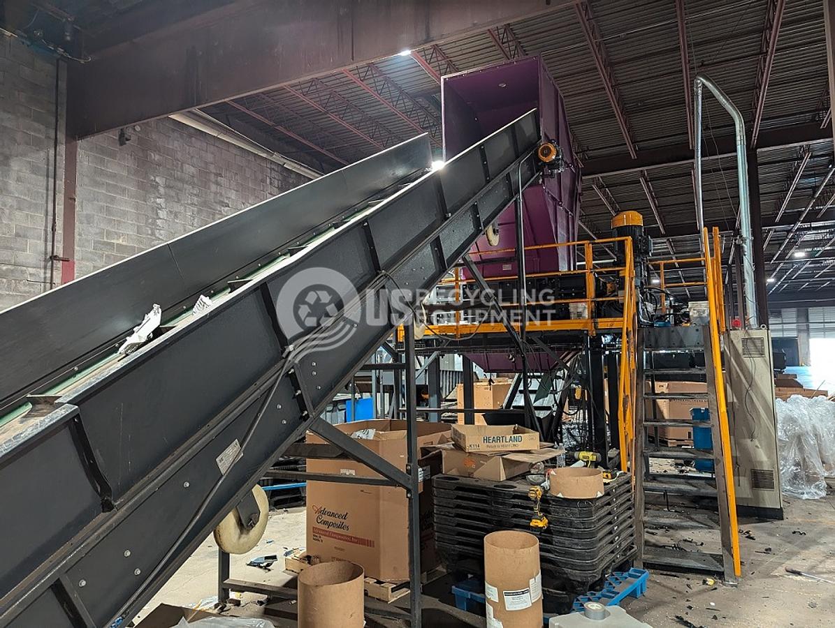 Used Unknown Manufacturer: Used 80HP Quad Shaft Shredder System