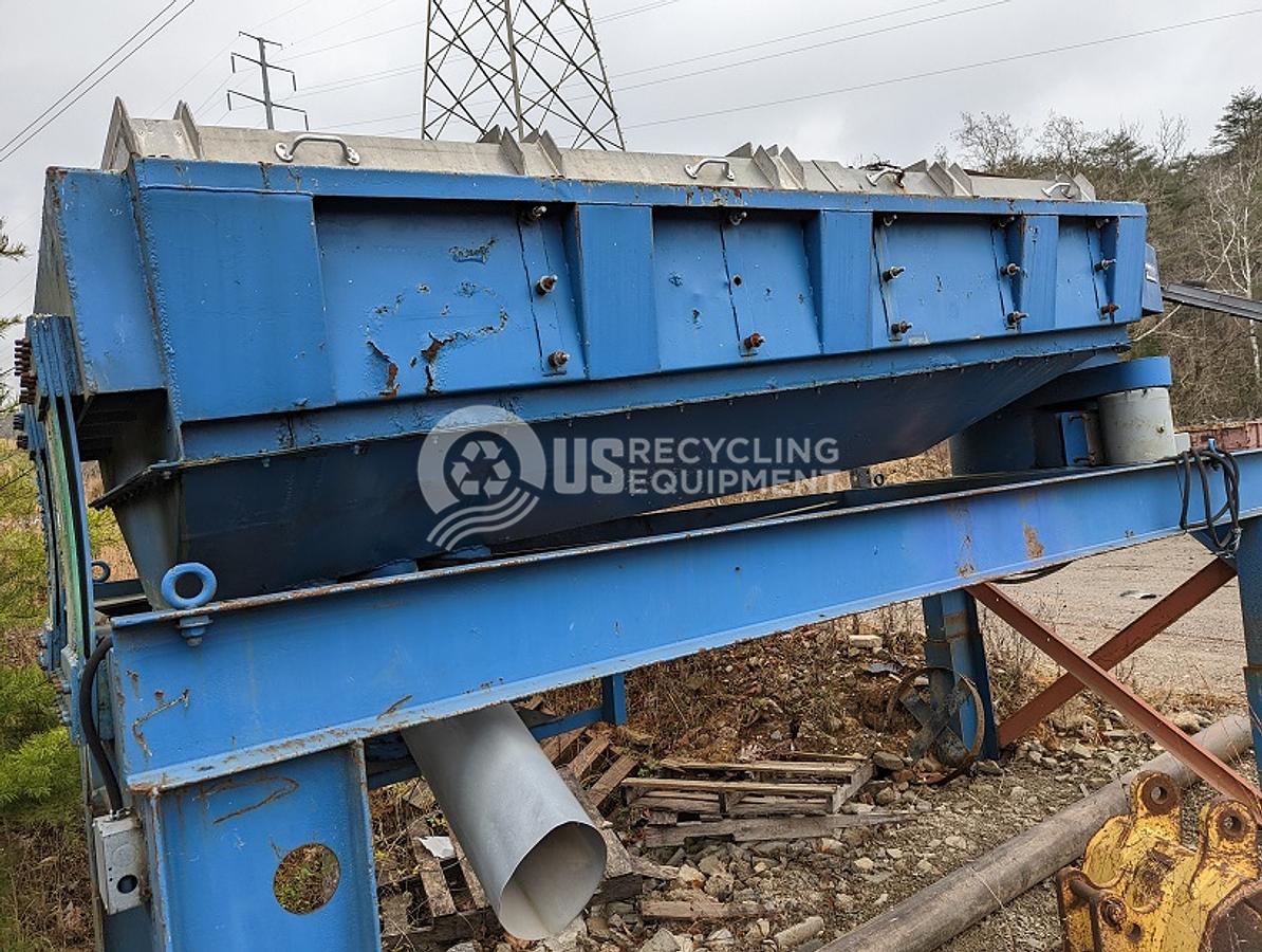 Used Sprout / Waldron Screener & Trough Conveyor
