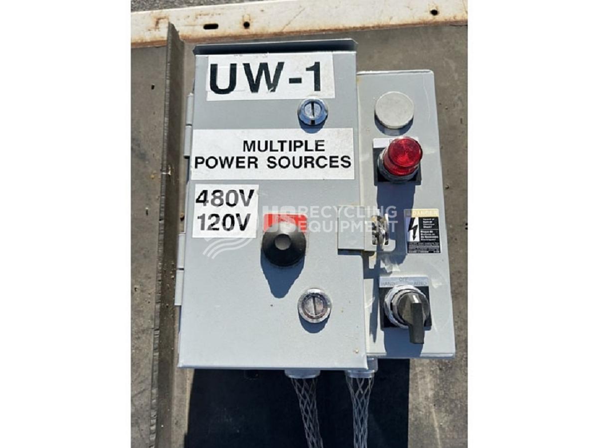 Used Unknown Manufacturer: Used 21' Infeed Conveyor system