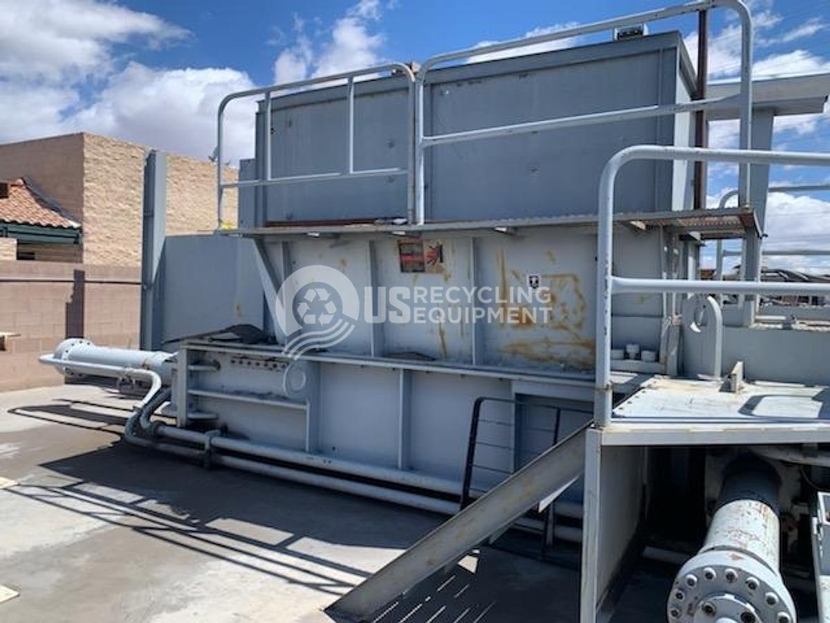 Used 1995 Harris HRB-8-NF 2 Ram