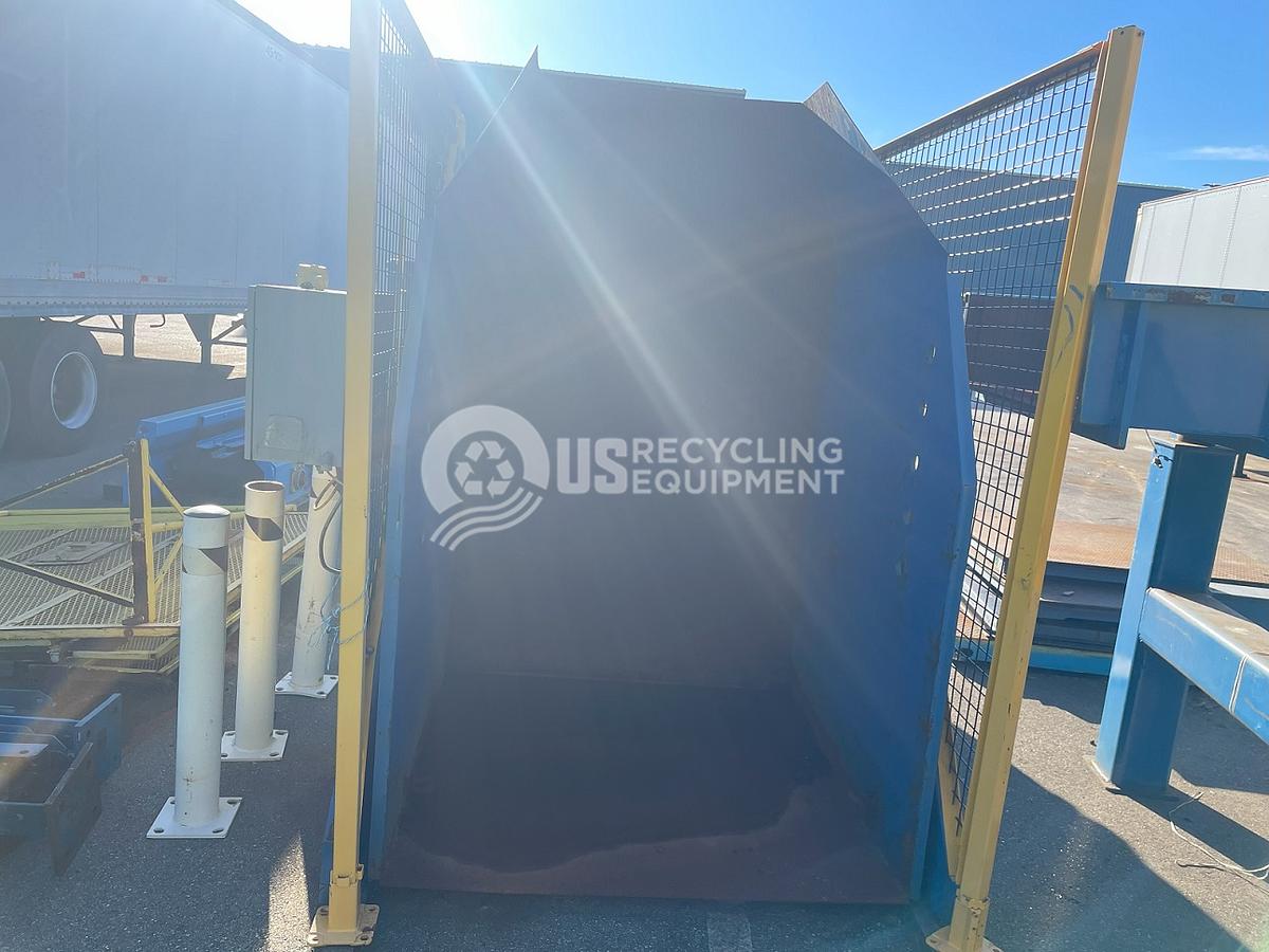 Used CLM UTMHHD 5000 Gaylord Box Dumper