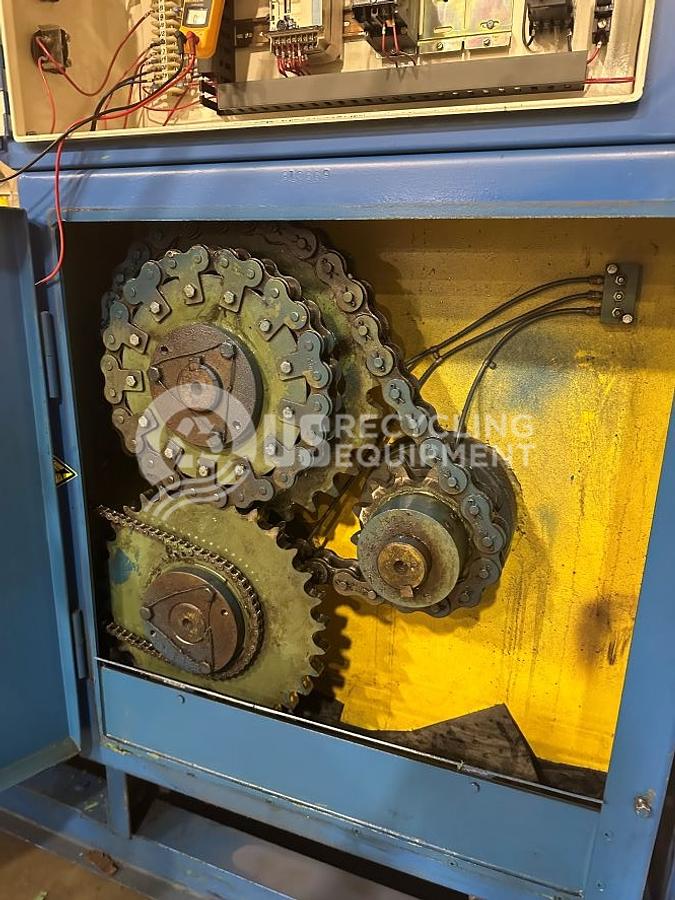 Used Bloapco 3CAJ-2558J 3 Shaft Shredder