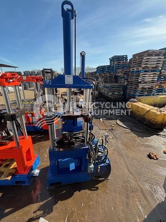 Used 2023 Korean M 303311 Electric Motor Recycling Machine