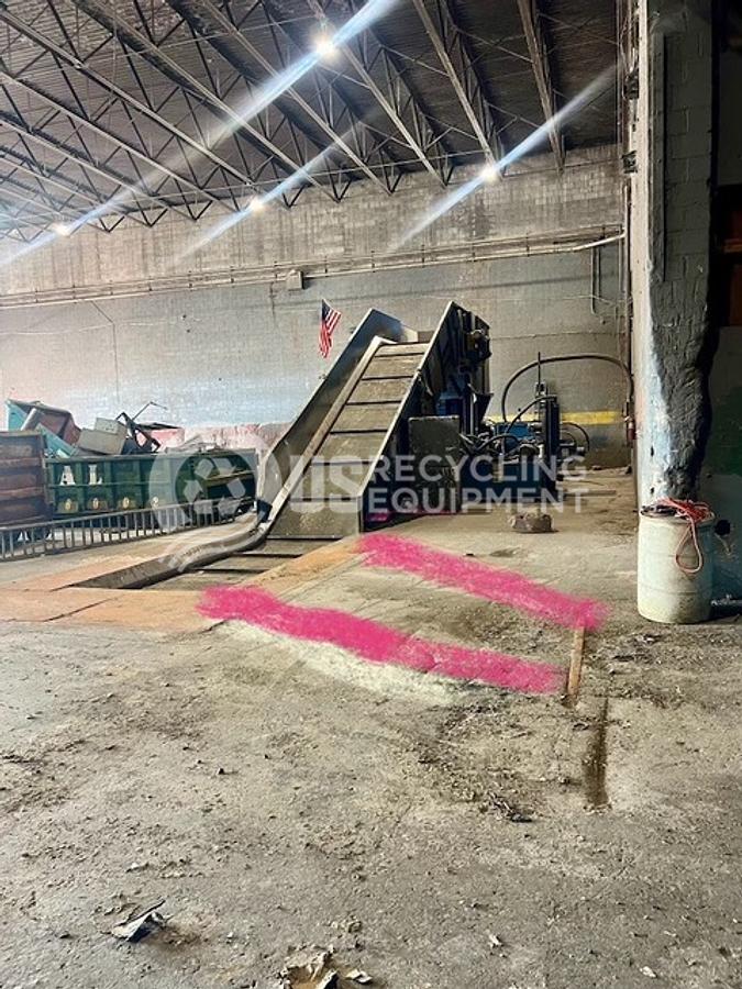 Used 2014 American Baler W828L-T75S 2 Ram Baler with Feed Conveyor