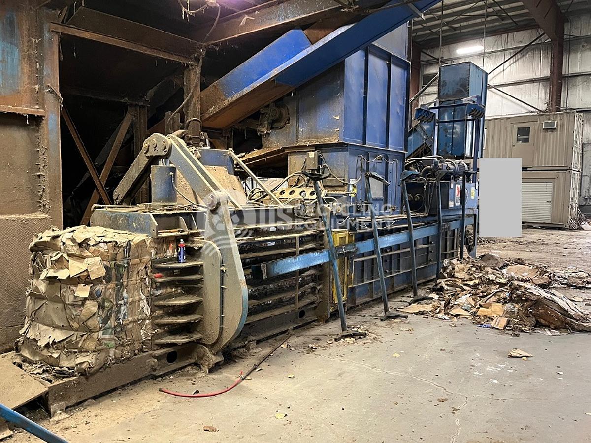 Refurbished American 7243-10100F Auto Tie Baler