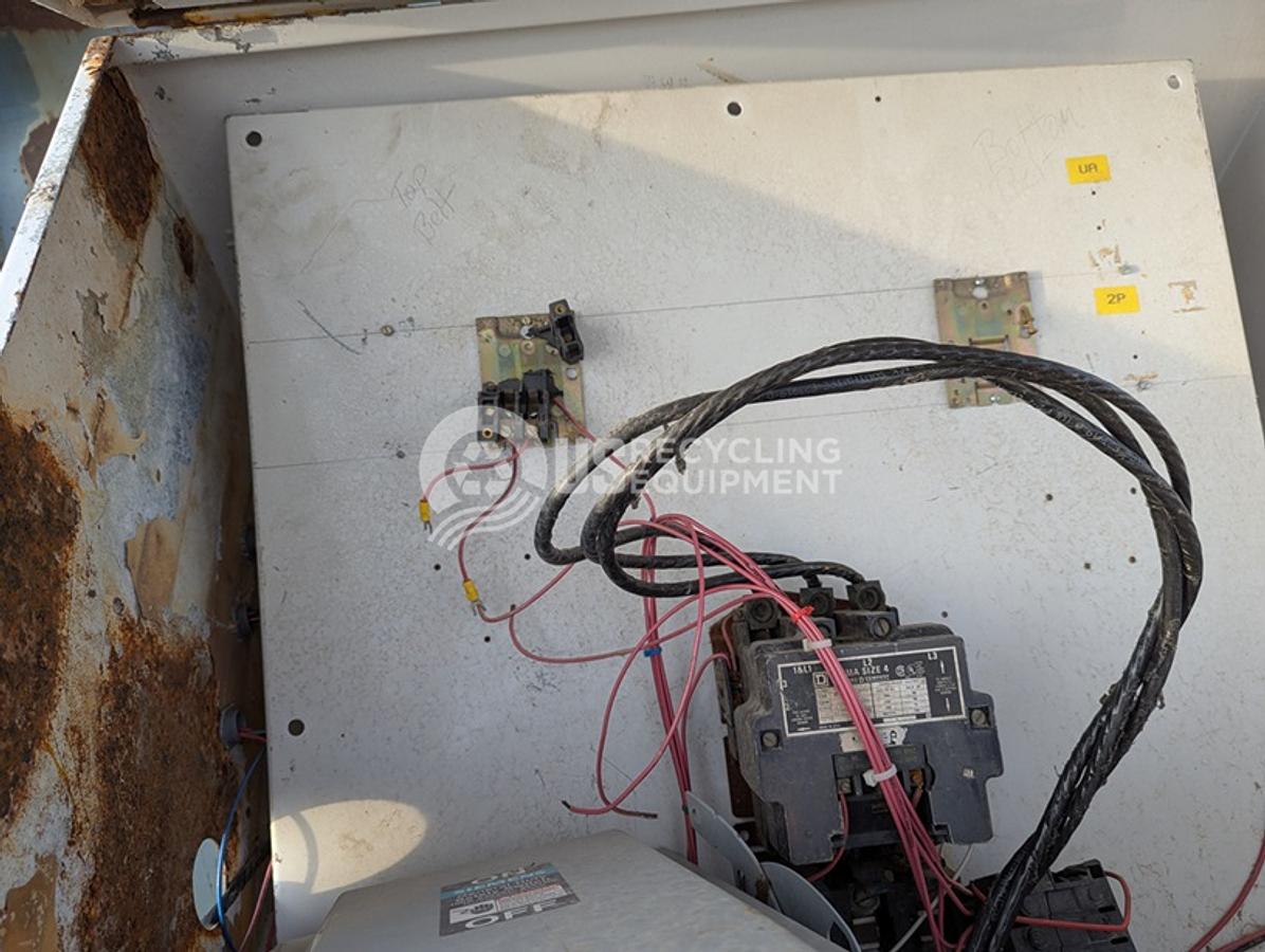 Used Maren OCC Shredder with Pinch Conveyor