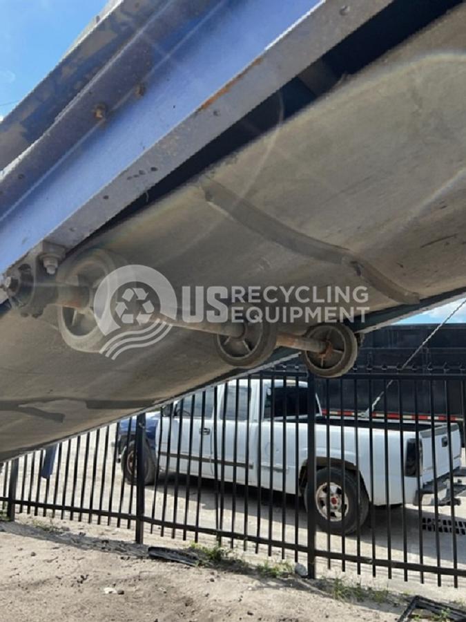 Used Unknown Manufacturer: Used 24' Inclined Infeed Conveyor