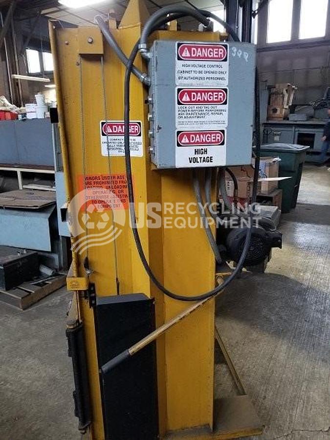 Used Harmony M42BC Vertical Baler