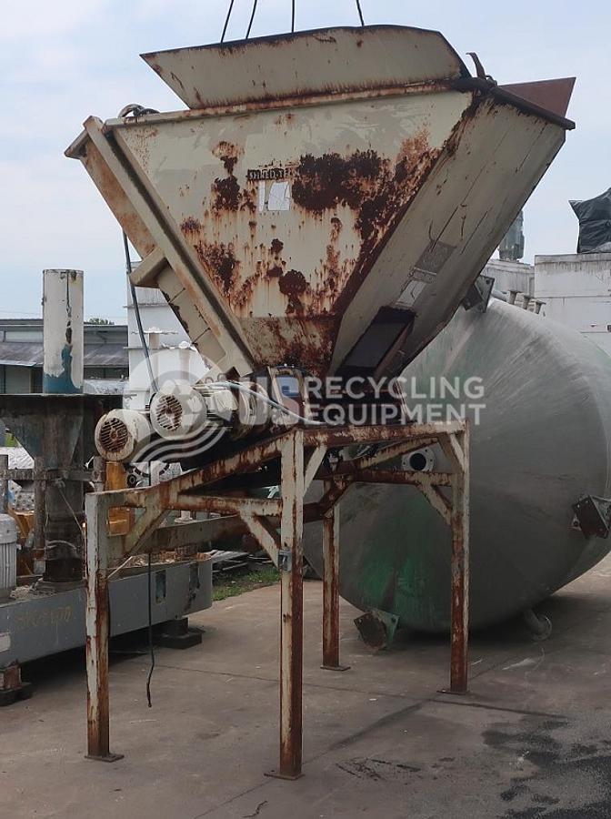 Used Shred Tech ST-50 Dual Shaft Shredder