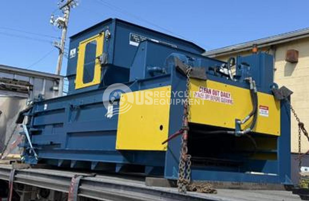Refurbished Summit F66-4PS Foam Baler