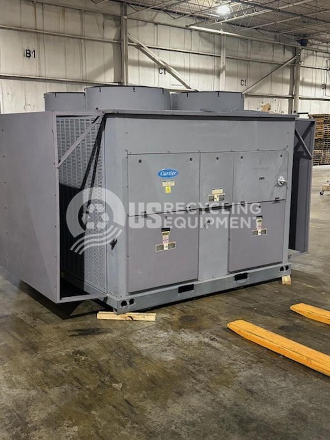 Used Carrier 38RAP0686DAH8FB4 30 Ton Air Cooled Chiller