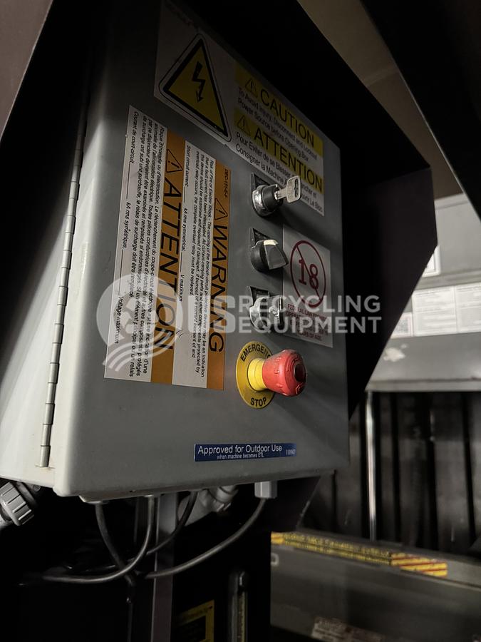 Refurbished Harmony C300-STD Stationary Compactor