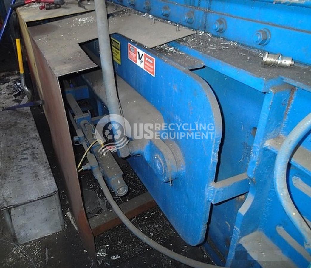 Used 1994 Harris 200T-13/9 Gorilla Two Ram Horizontal