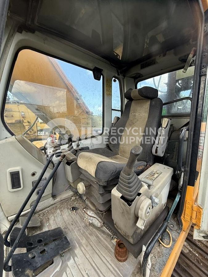 Used 2005 Hyundai 250LC Excavator with Grapple