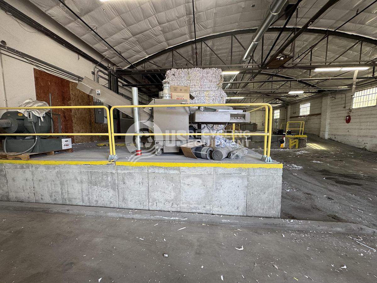 Used 11C51 Dust Collector