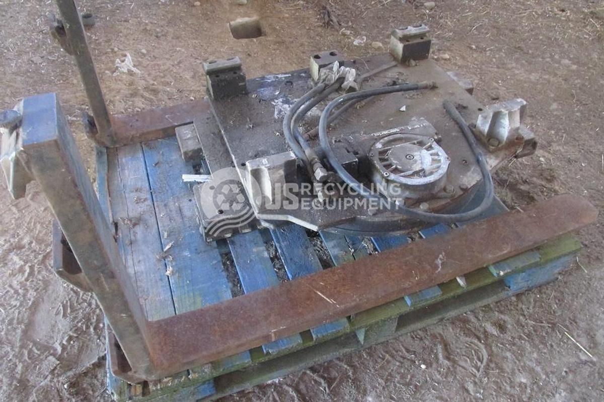 Used Cascade Two 360 degree Forklift Rotators