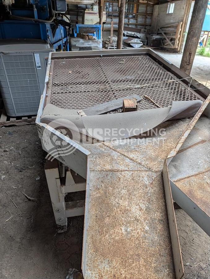 Used CME SCB-46 Single Deck Screener