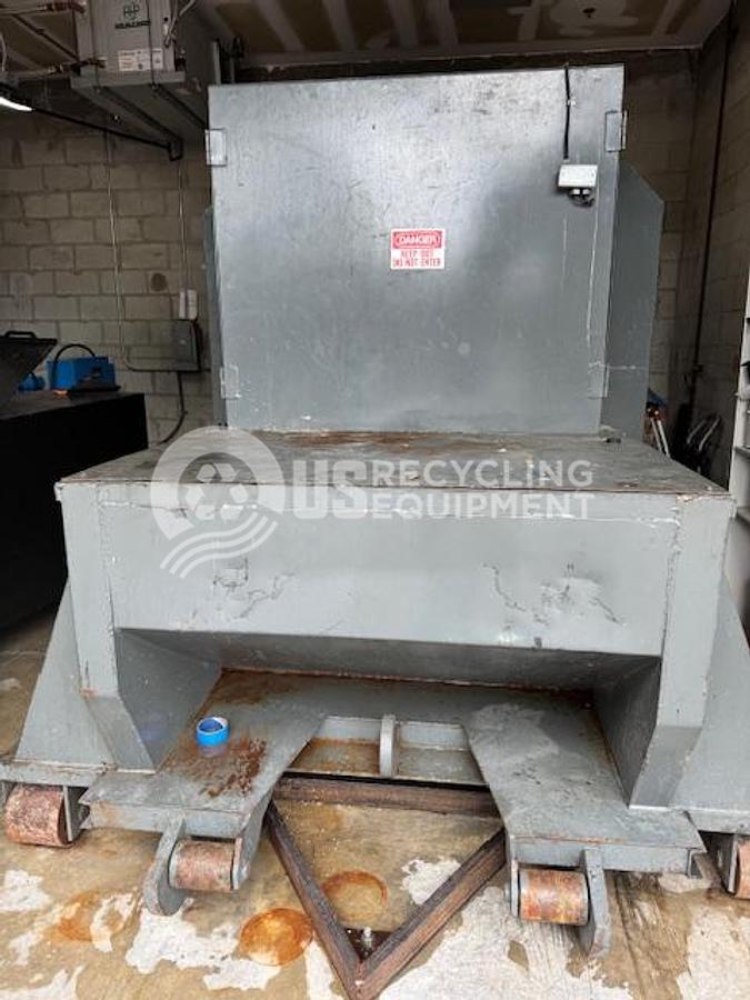 Used Bes-Pac 10 Yard Self Contained