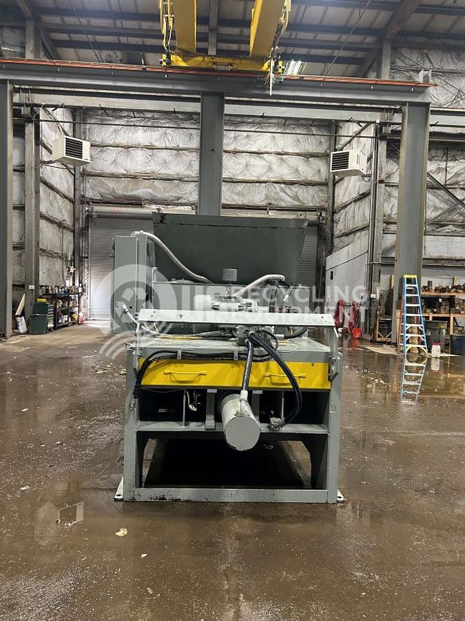 Used Harris Piranha Closed Door Horizontal