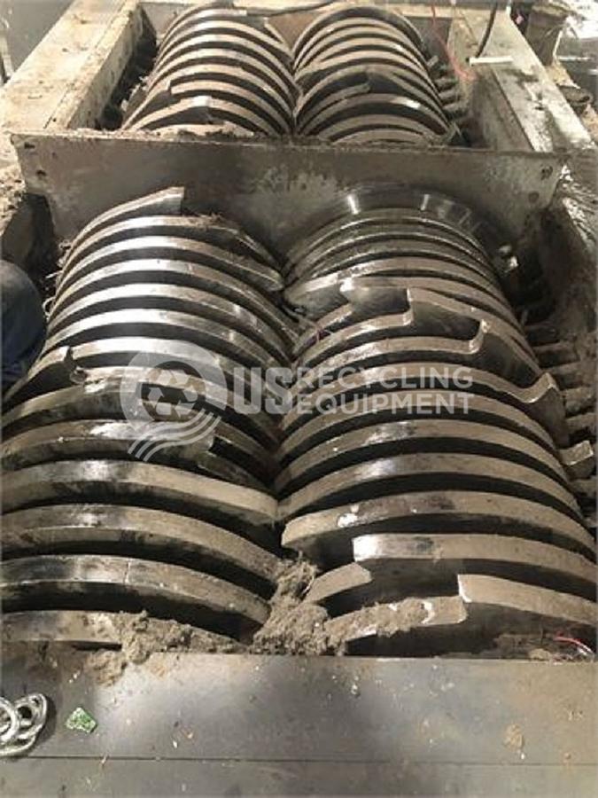 Refurbished SSI 5000-ED Dual Shaft Hook Sheer Shredder System