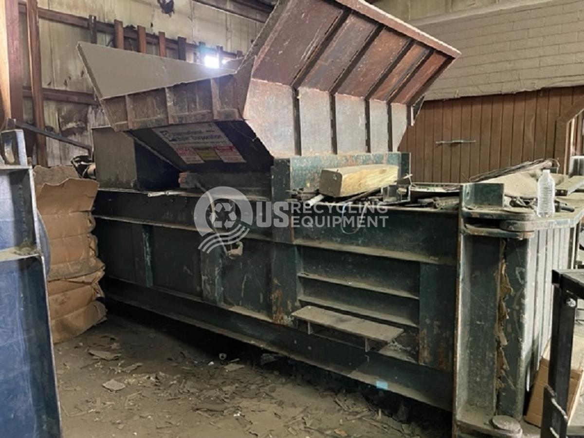 Used JV Manufacturing/International Two (2) Horizontal Balers JV HX-72-W / International LD-60-SD