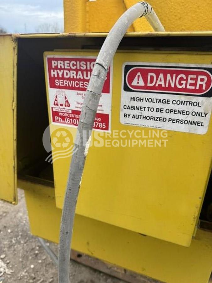 Used Unknown Manufacturer Used 3,000 lb. Hydraulic Gaylord Tippers
