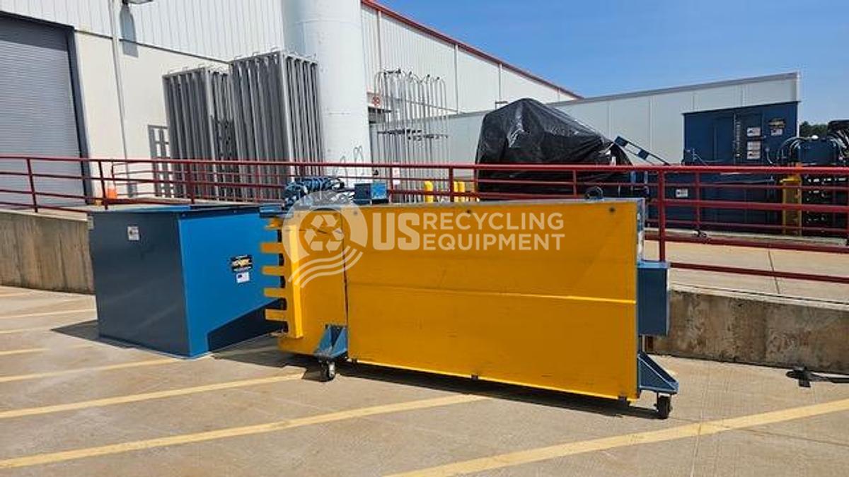 Used 2009 Marathon EWC-15060 Auto Tie Horizontal Baler