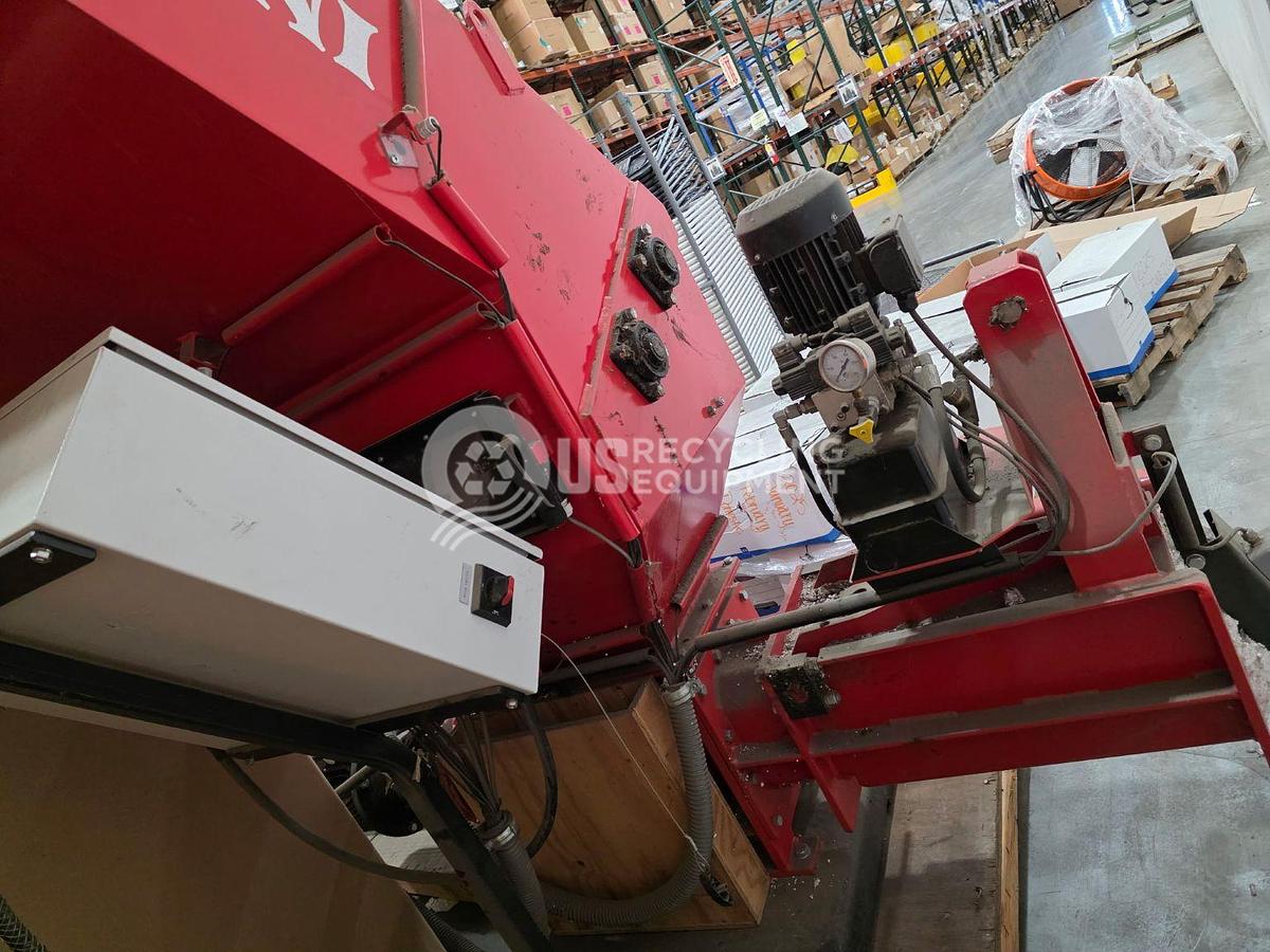 Used 2010 Runi SK240 Cold Press Densifier