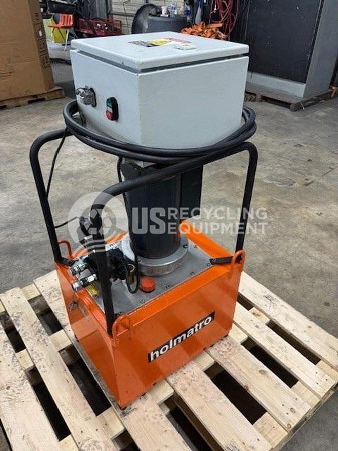 Used 2019 Holmatro (1) IPU 21W; (1) ICU 20 ST 10