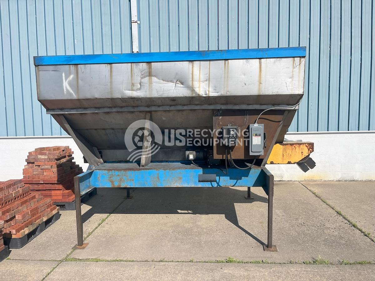 Used Unknown Manufacturer: Used 10' x 8' Spreader Body Hopper