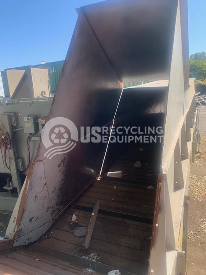 Used Unknown Manufacturer: Used 11' x 36" Steel Belt Conveyor