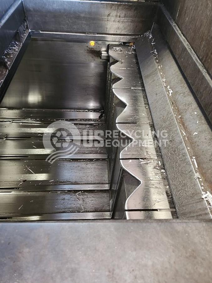 Used 1998 Excel EX-62 Closed Door Baler