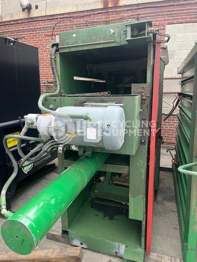 Used PTR / Marathon Three (3) PTR 7230 & One (1) Marathon 3630 Vertical