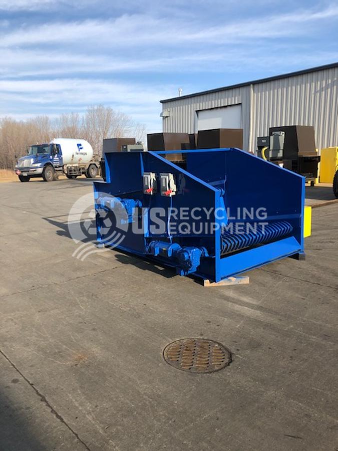 Used Hustler FC-2 Dual Deck Glass Screen