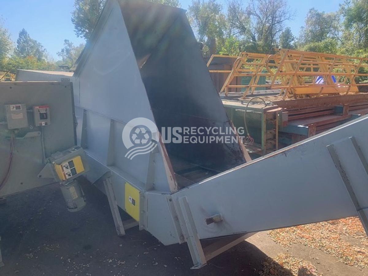 Used Unknown Manufacturer: Used 11' x 36" Steel Belt Conveyor