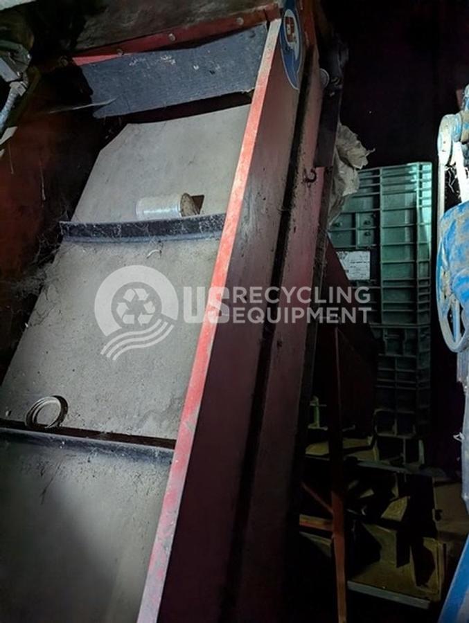 Used CP Manufacturing CC-8 Conveyor