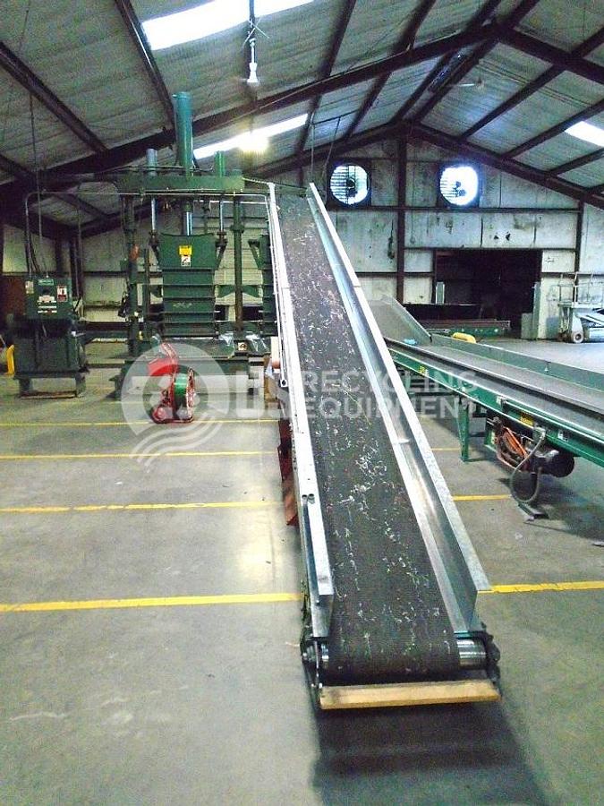 Used Unknown Manufacturer: Used 19" x 26' Rubber Belt Infeed