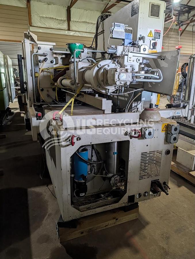 Used 2003 Krauss Maffei KM 125-700 C2 Injection Molder