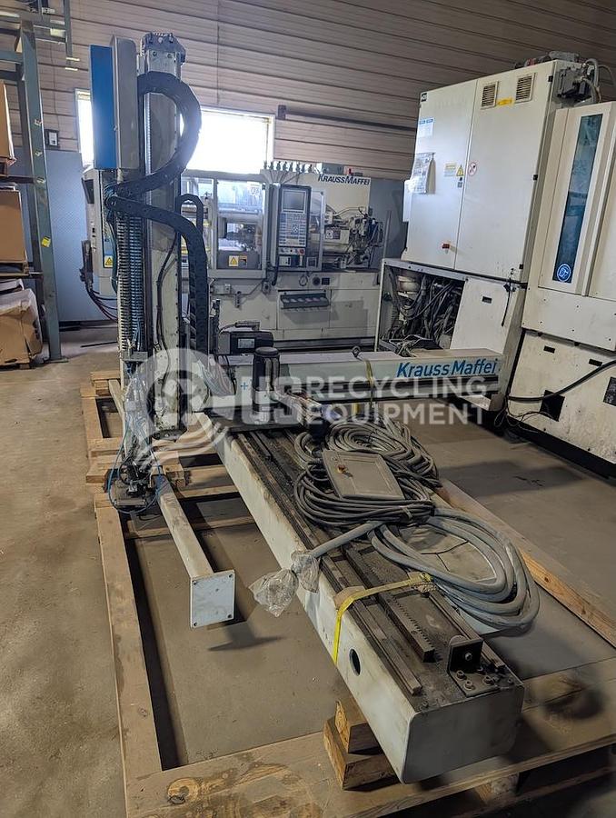 Used 2009 Krauss Maffei 180 BOL Auxilliary Injector