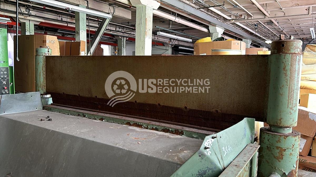 Used Unknown Manufacturer: Used Guillotine