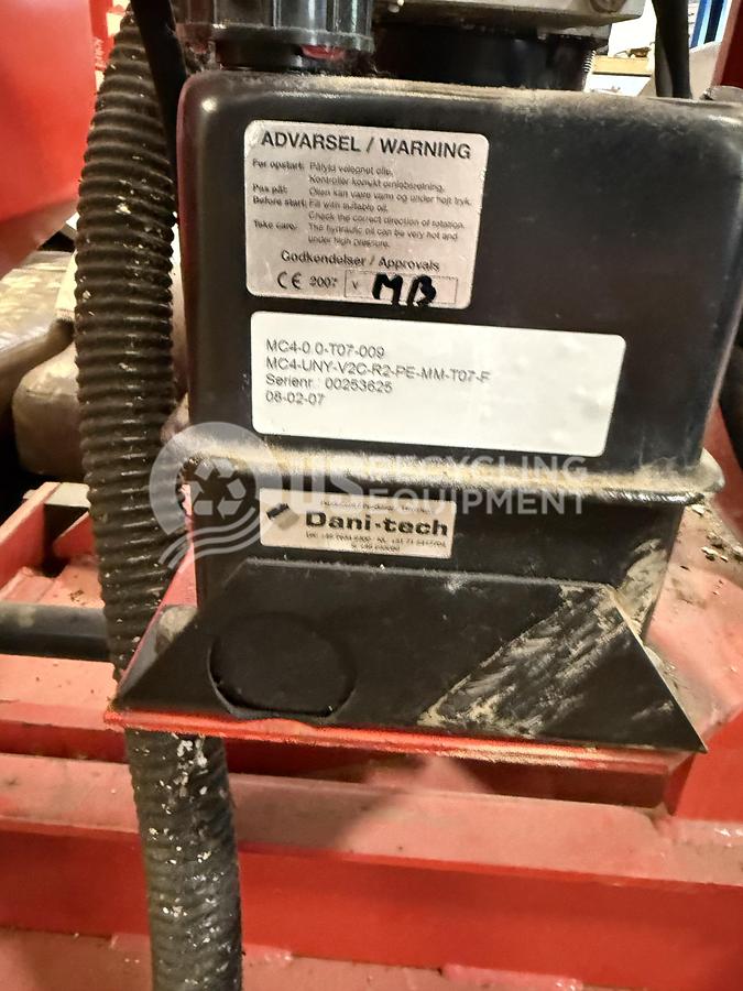 Used 2007 Runi SK240H Cold Press Densifier