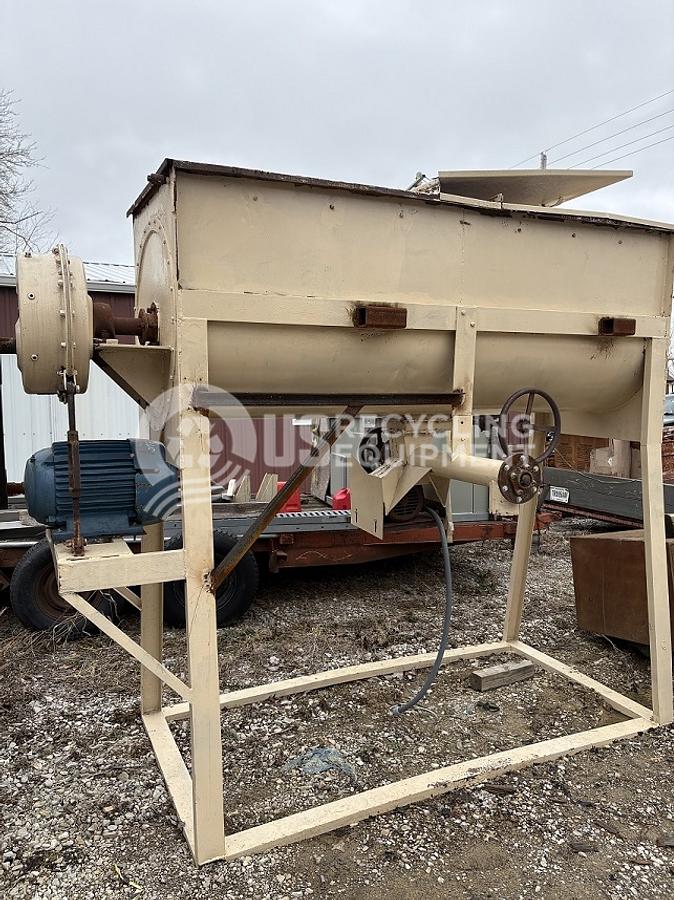 Used Unknown Manufacturer: Used 40 CU FT Ribbon Blender