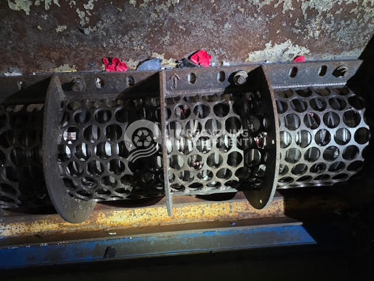 Used 2014 Vecoplan 60 HP Single Shaft Shredder