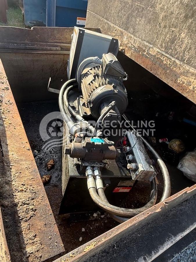 Used PTR PT330 30 Yard Self Contained